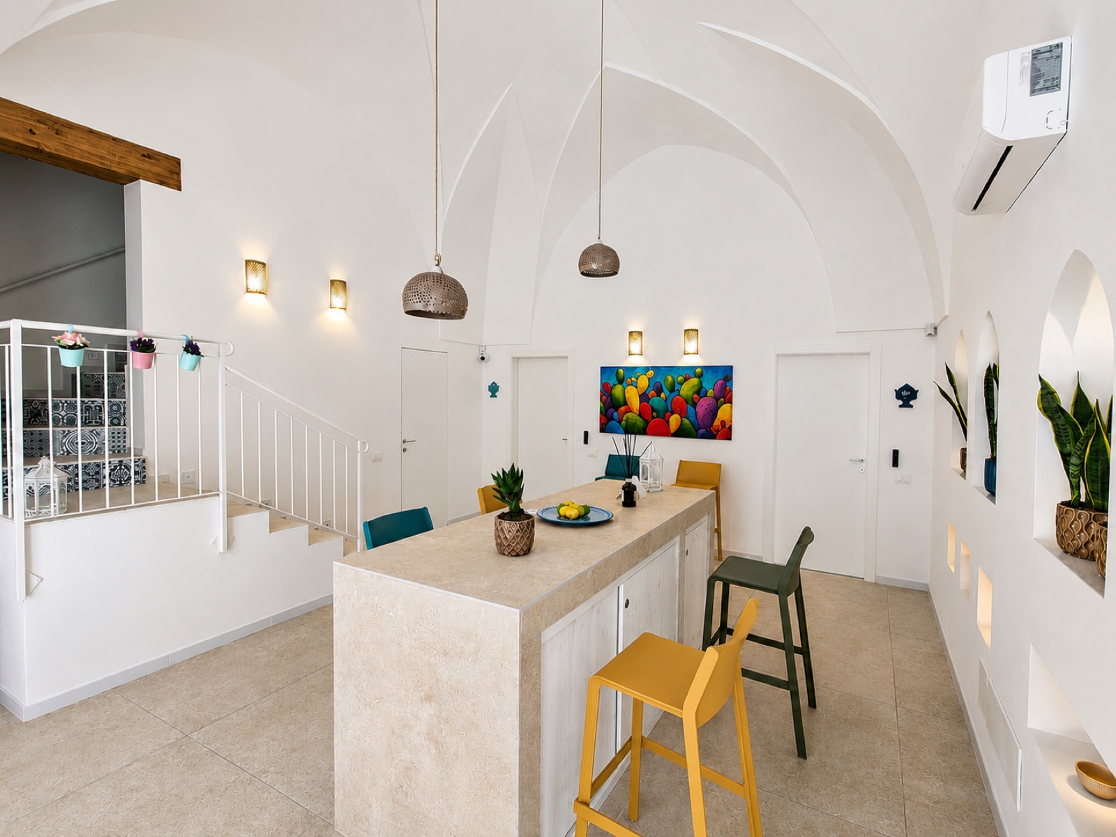 Sala colazione con volta a stella salentina del B&B I Colori del Borgo a Pulsano